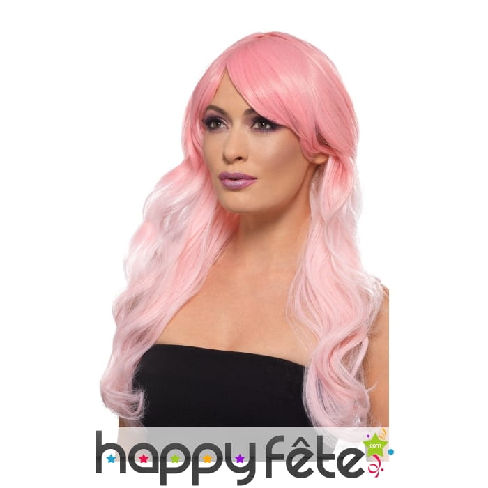 Longue perruque teintes de rose, ondulée