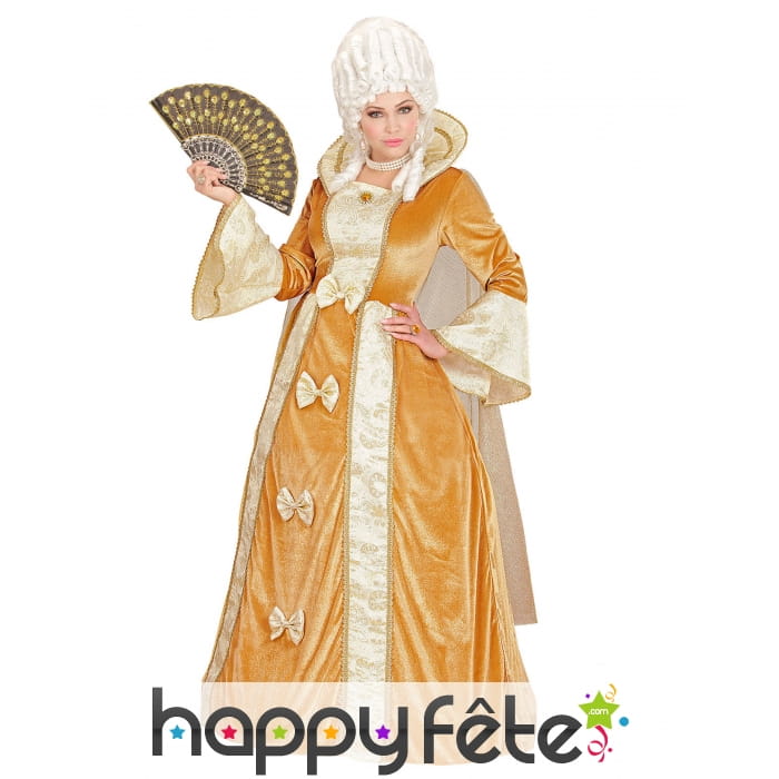 Luxueuse robe beige vénitienne, modèle luxe