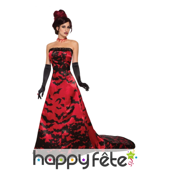 Longue robe de vampire avec trainée chauve souris