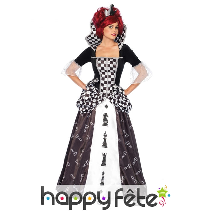 Longue robe reine de coeurs en damier