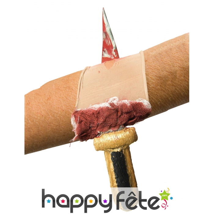 Manchon couteau dans le bras