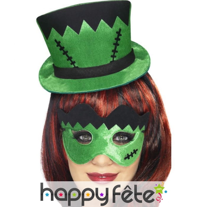 Masque chapeau vert