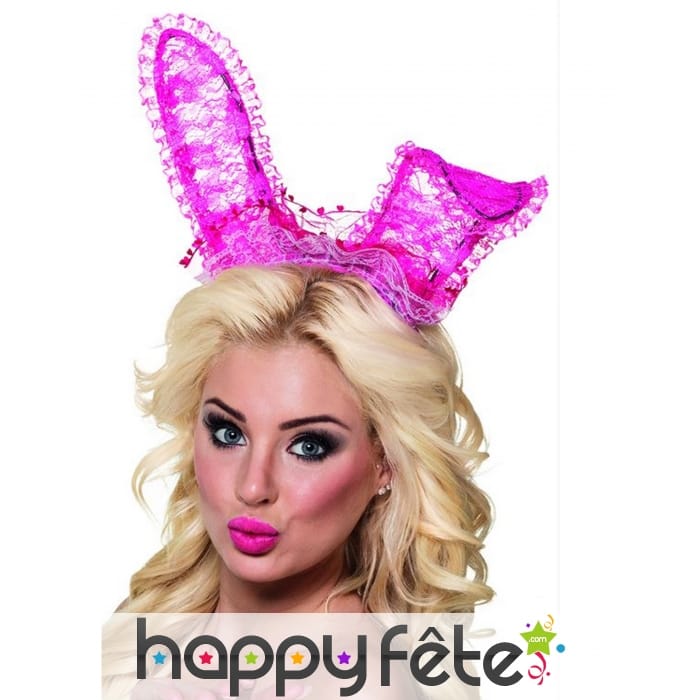 Oreilles rose de lapin en dentelle