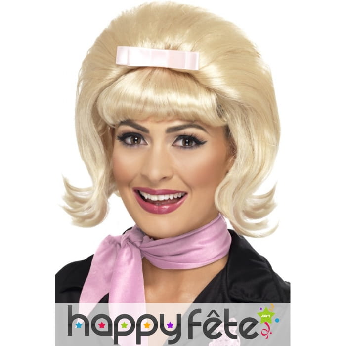 Perruque blonde années 50, montage