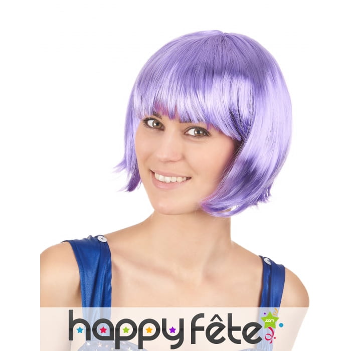 Perruque bob courte mauve
