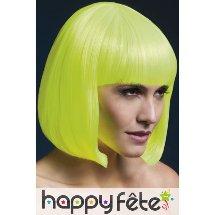 Perruque bob jaune élégante avec frange