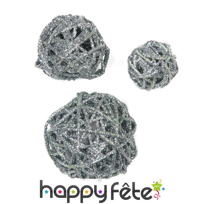 Petites boules pailletées en osier argenté