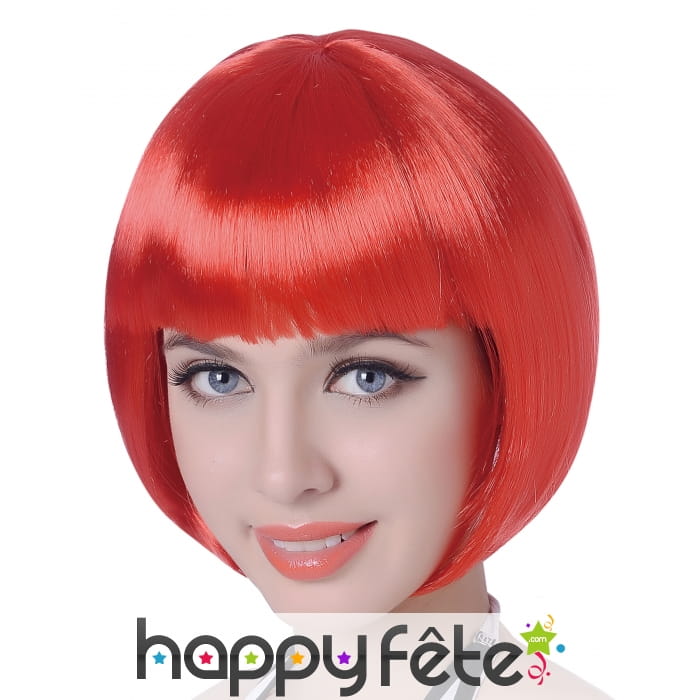 Perruque carré court rouge avec frange droite