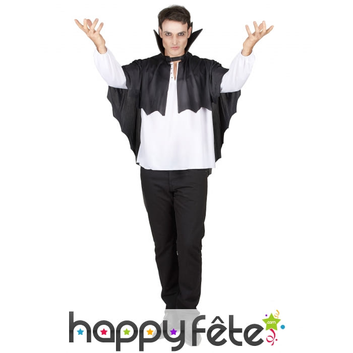 Petite cape noire de vampire avec collerette