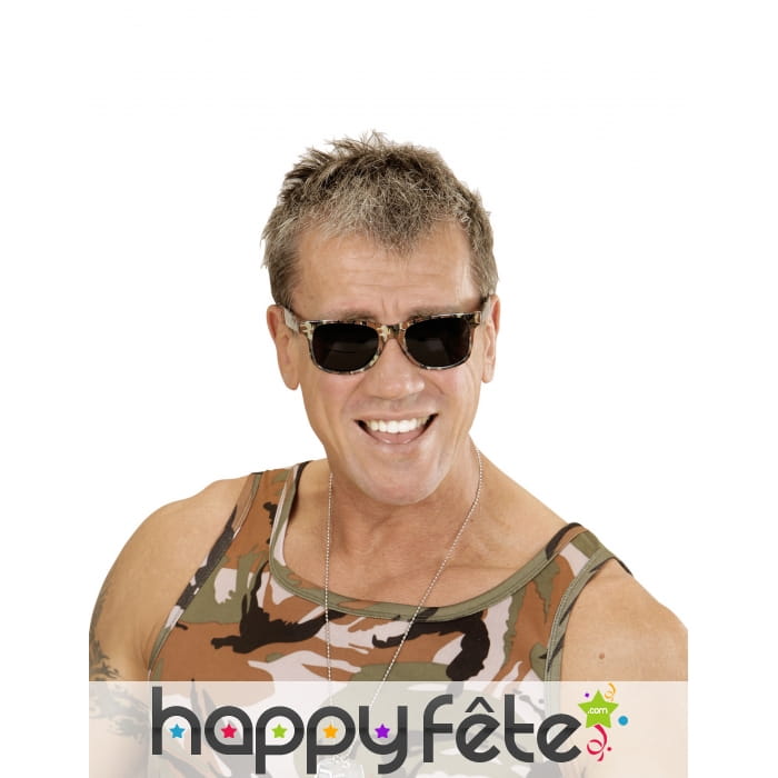 Paire de lunettes camouflage