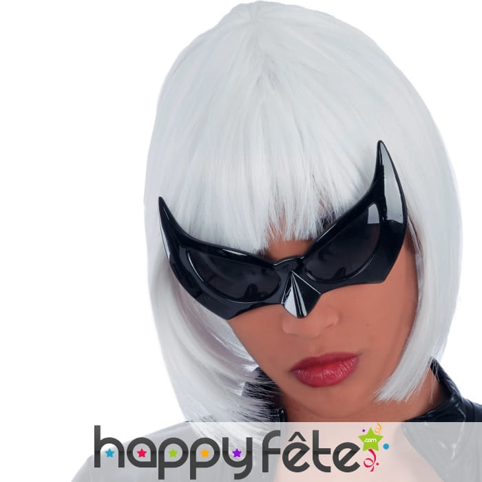 Paire de lunettes chauve-souris