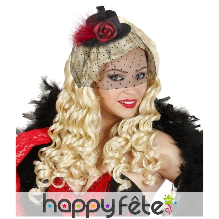 Petit haut de forme noir avec fleur et voile