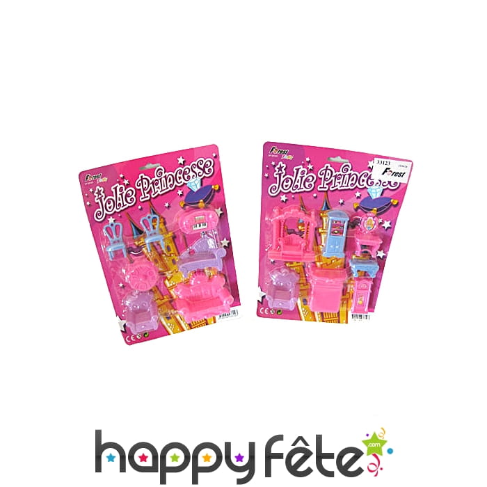 Petits meubles de poupée jolie princesse