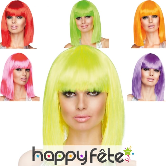 Perruque phosphorescente carré long frange droite