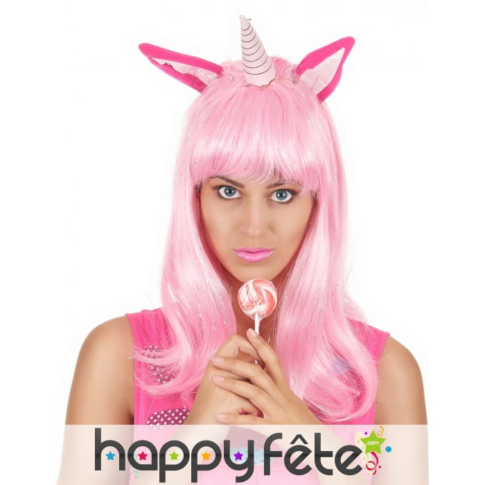 Perruque rose de licorne avec oreilles et corne