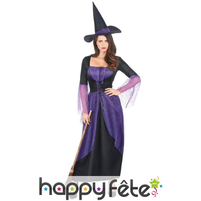 Robe noire de sorcière avec voilage violet