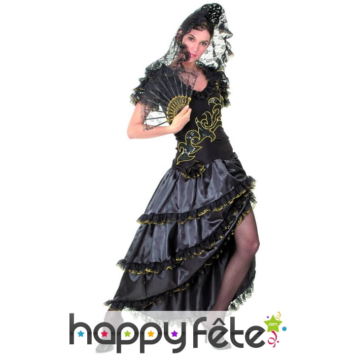 Robe noire et dorée de danseuse de flamenco