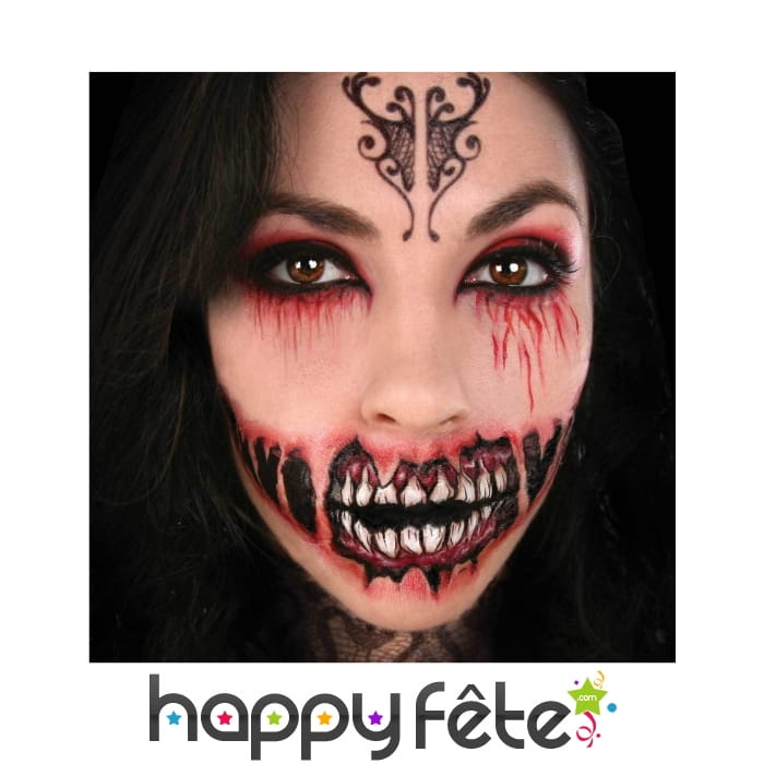 Tatouage bouche démoniaque