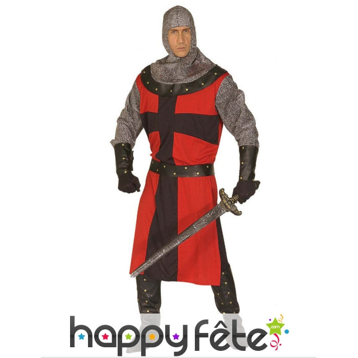 Tenue de chevalier médiéval en cotte de maille