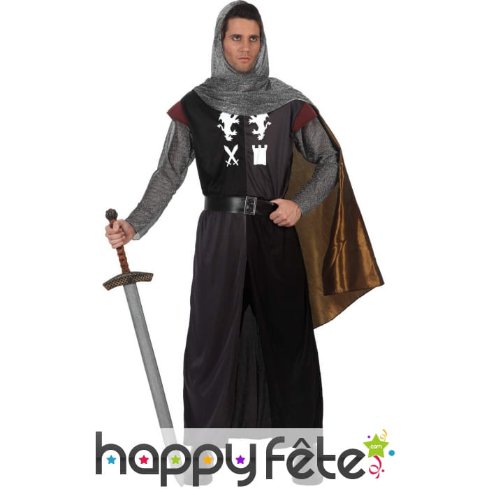 Tunique de chevalier médiéval avec casaque