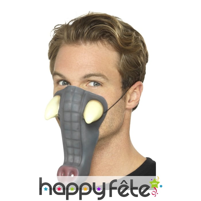 Trompe d'éléphant en mousse