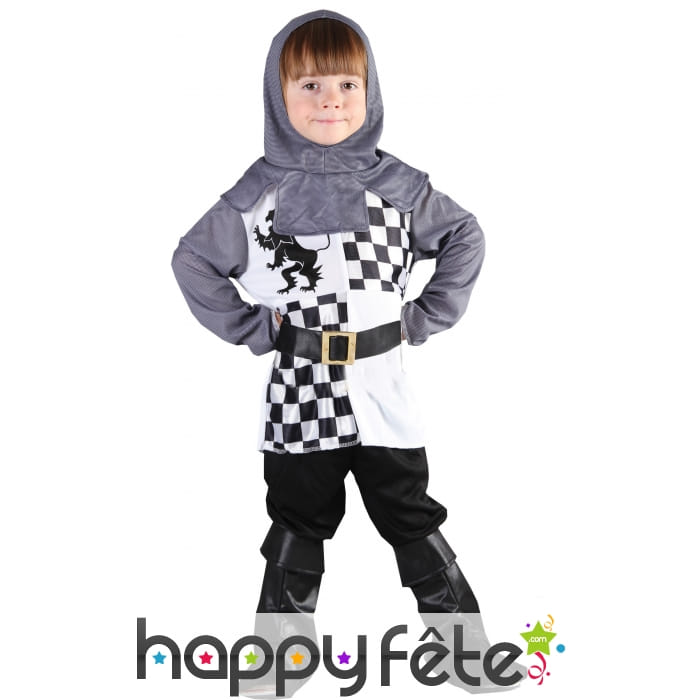 Tenue de petit chevalier à damier blancs noirs