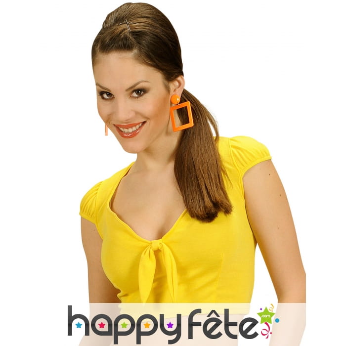 Top jaune avec noeud sur le devant