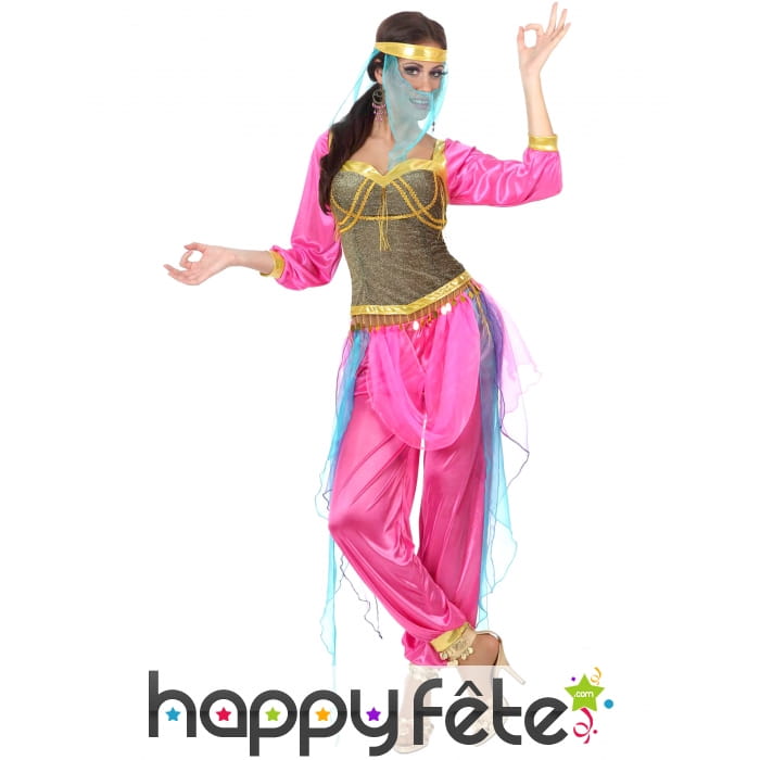 Tenue rose de danseuse orientale