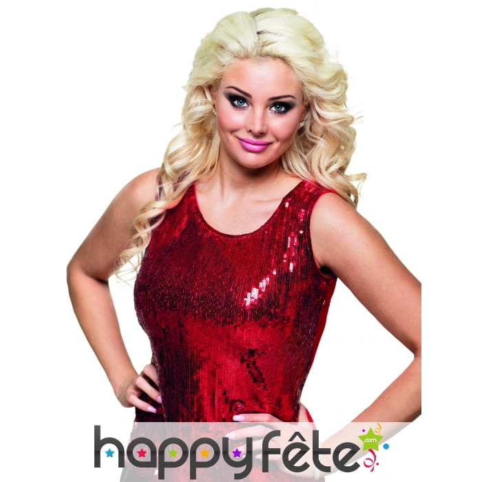 Top rouge recouvert de sequins