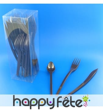 30 couverts en plastique chocolat