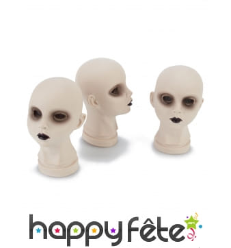 3 Têtes de poupées de cadavre décoratives