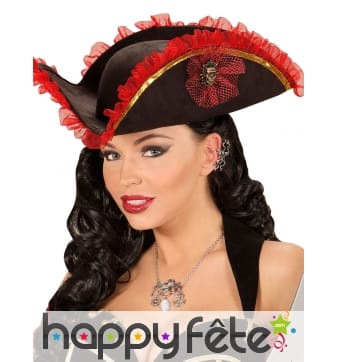 Collier avec pendentifs sur le thème des pirates