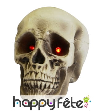 Crâne aux yeux lumineux