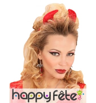 Collier coeur rouge de diablesse