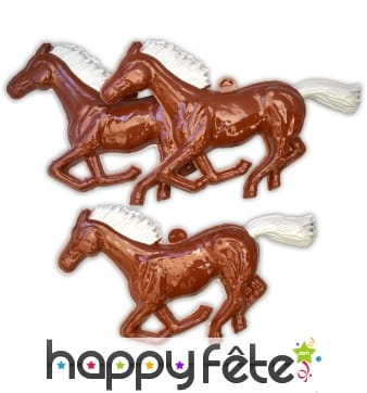 Cheval marron en plastique