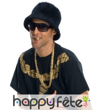 Fausses dents effet en or de rappeur