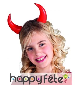 Hautes cornes rouges pour enfant