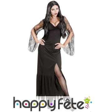 Longue robe noire de sorcière échancrée décolleté