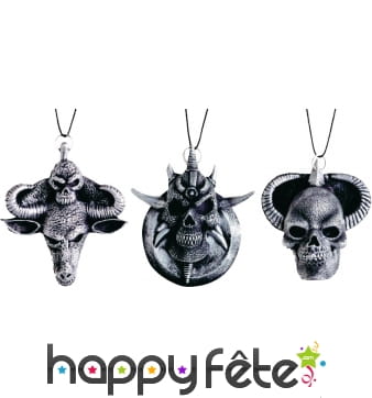 Medaillon de monstre en latex