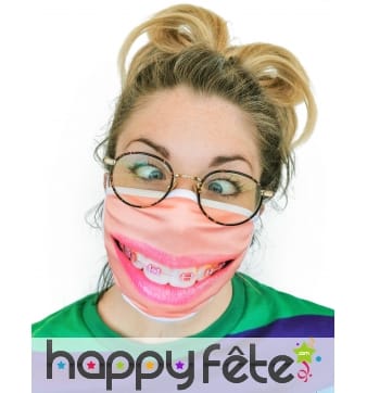 Masque en tissu sourire appareil dentaire
