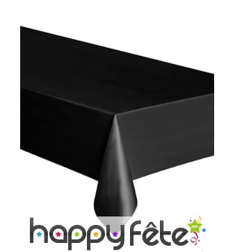 Nappe noire unie en plastique