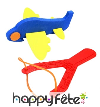Petit avion en mousse avec catapulte