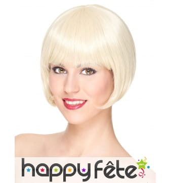 Perruque bob blond court, luxe