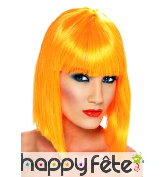Perruque carré plongeant orange fluo avec frange