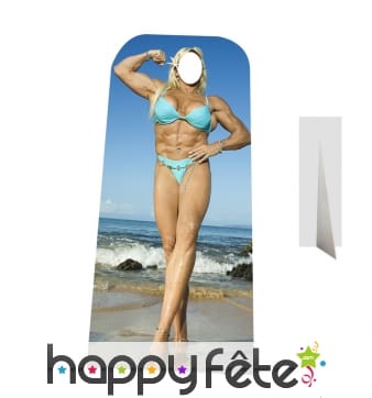 Passe-tête femme musclée culturiste