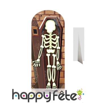 Passe-tête squelette dans un cercueil