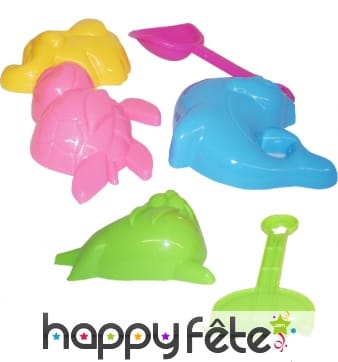 Rateau, pelle et moules de plage