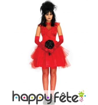 Robe rouge mi-longue de mariée avec voile