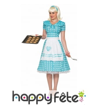 Robe tablier femme au foyer des années 50