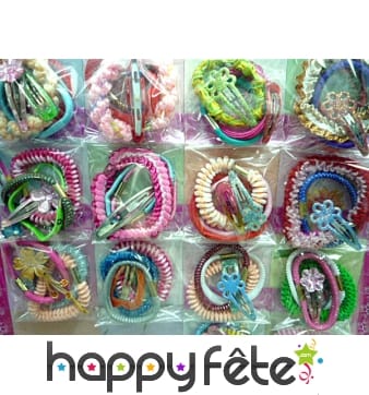 Sachet d'accessoires de coiffure assortis